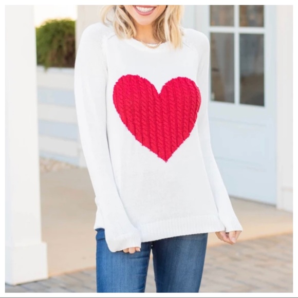 Must Have Beautiful Heart pull over sweater - Picture 4 of 6